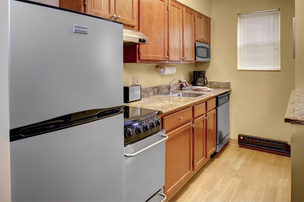TownePlace Suites by Marriott Gahanna - photo 9