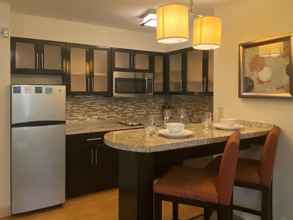 Staybridge Suites Liverpool Syracuse by IHG - photo 25