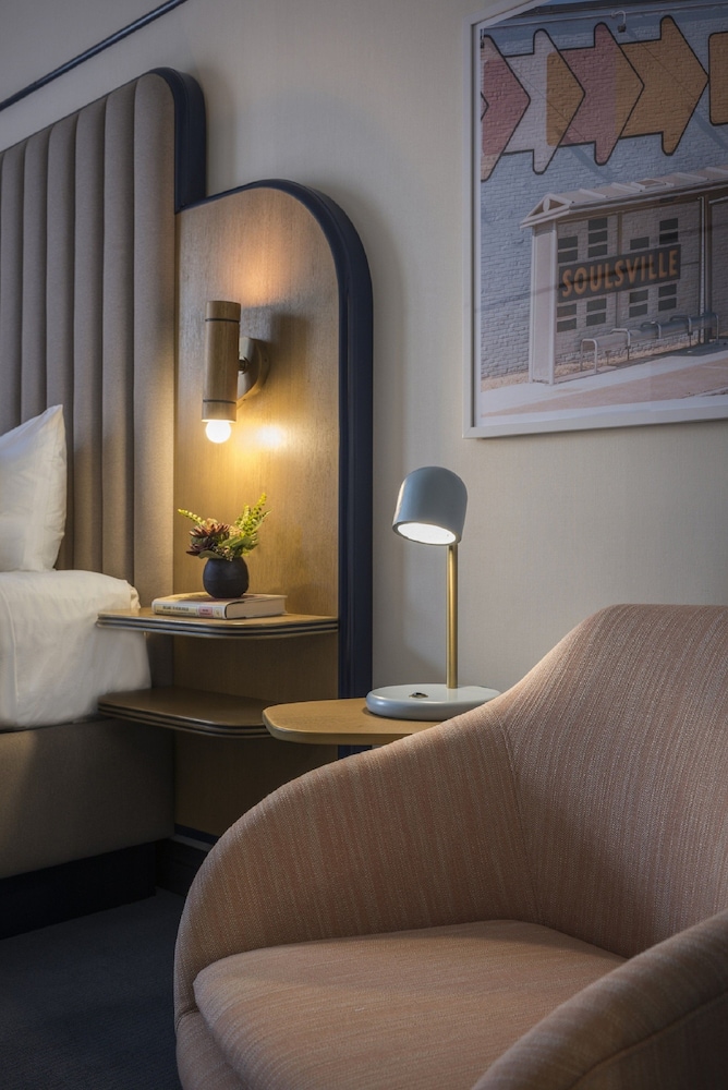 Hu. Hotel - photo 31