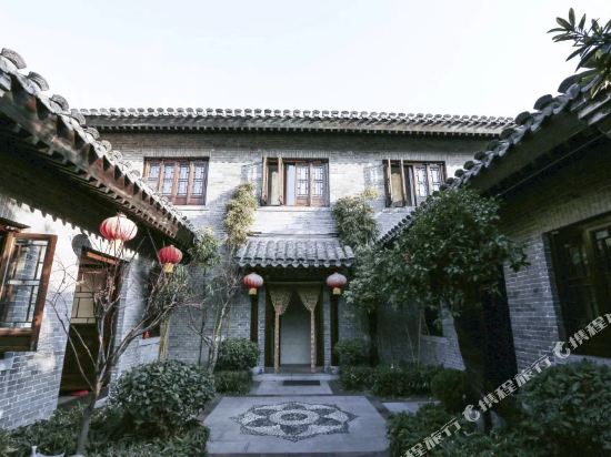 Ailiantang Huashang Club in Zaozhuang, People's Republic of China