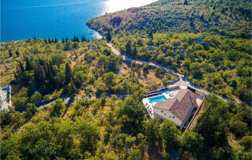 Awesome Home In Starigrad Paklenica — 5-Star Luxury Hotel in Starigrad, Croatia