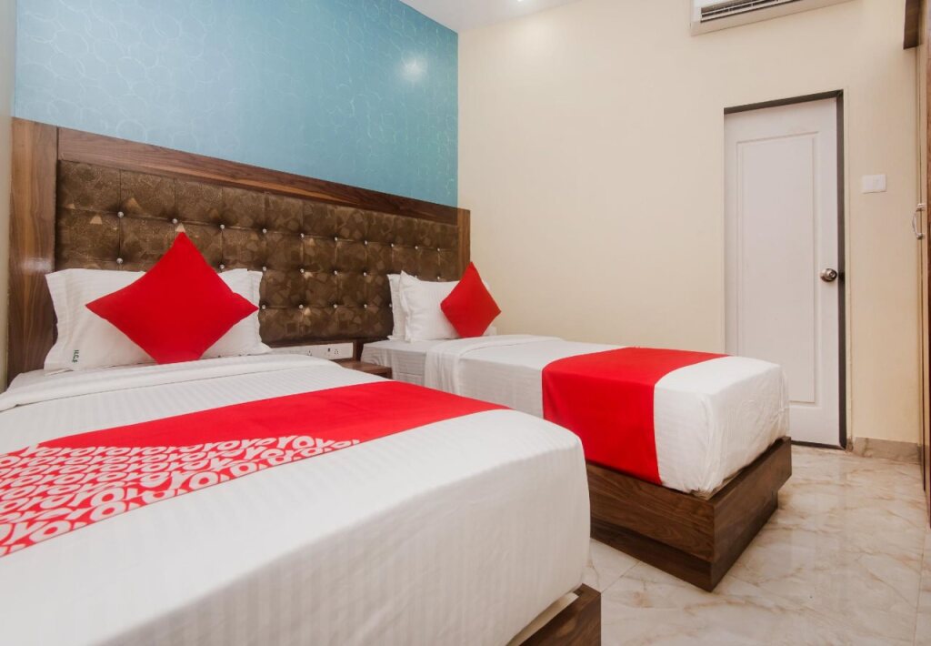OYO 19156 Hotel Greenforest