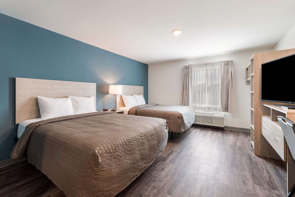 WoodSpring Suites Greensboro High Point North - photo 22