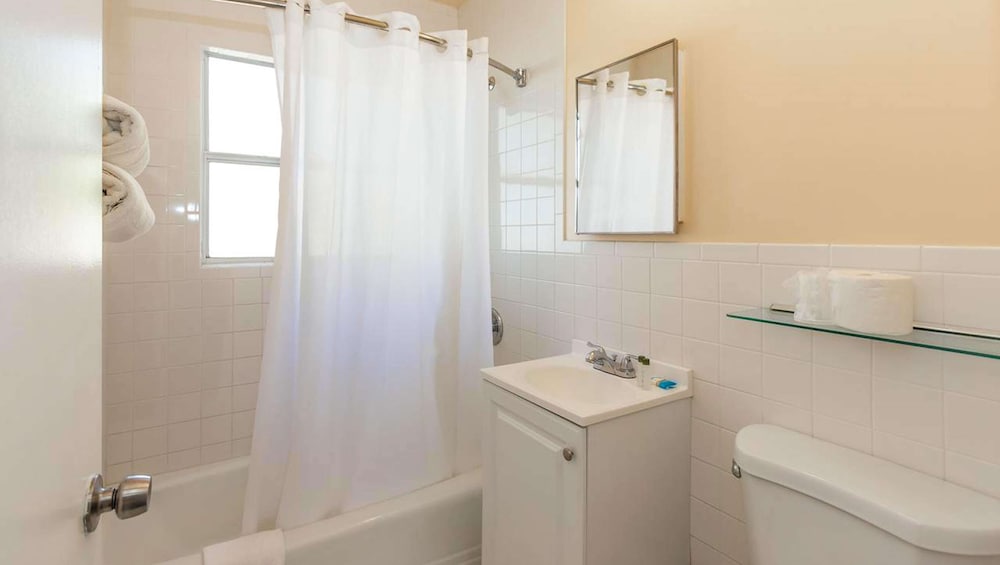 Belleair Beach Resort Motel - photo 33