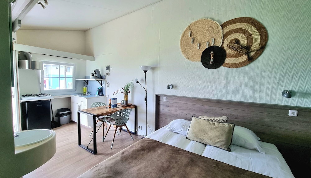 Beach Lodges Oostvoorne — Oostvoorne