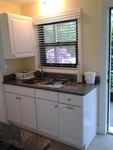 Surf & Sand Beach Motel - photo 24