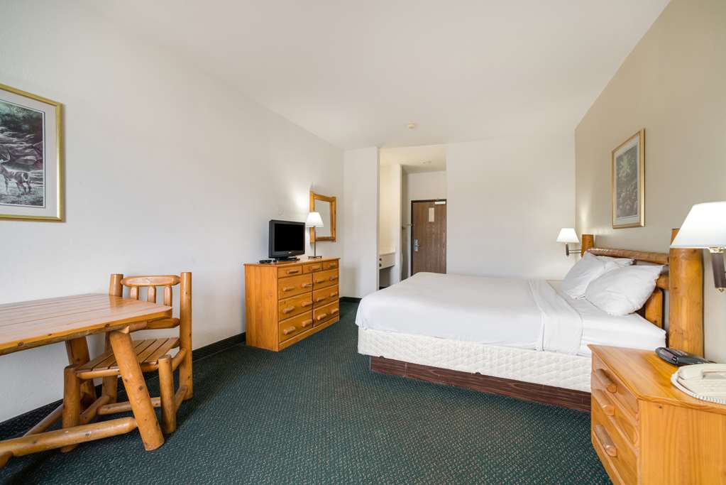 Knights Inn New Florence - photo 14