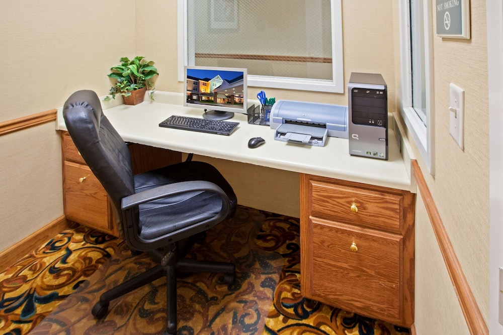 Travelodge by Wyndham Knoxville West - photo 14
