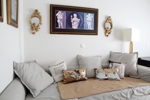VZ Athens Apartment — 4-Star Luxury Hotel in Athens, Greece