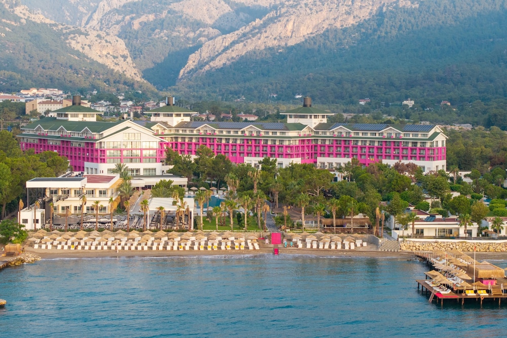 FashionTV Luxe Resort Luxury All Inclusive — 5-Star Luxury Hotel in Kemer, Turkey