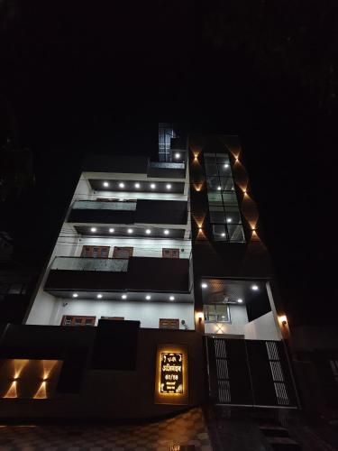 Abhinandan Homestay — 4-Star Luxury Hotel in Jaipur, India