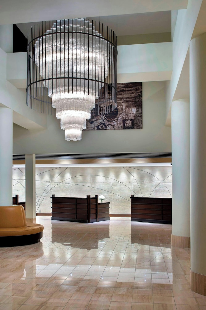 Newark Liberty International Airport Marriott - photo 4