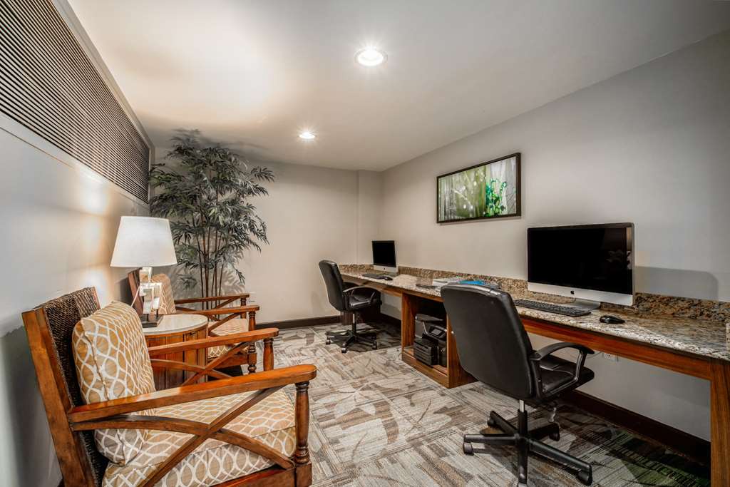 La Quinta Inn & Suites by Wyndham Cocoa Beach Oceanfront - photo 49