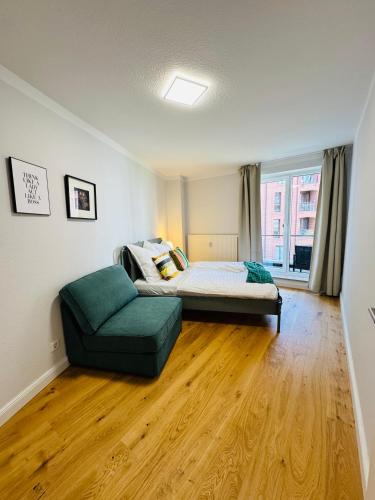 Aparthotel Schlachte Bremen City Balkon free Parking in Bremen, Germany