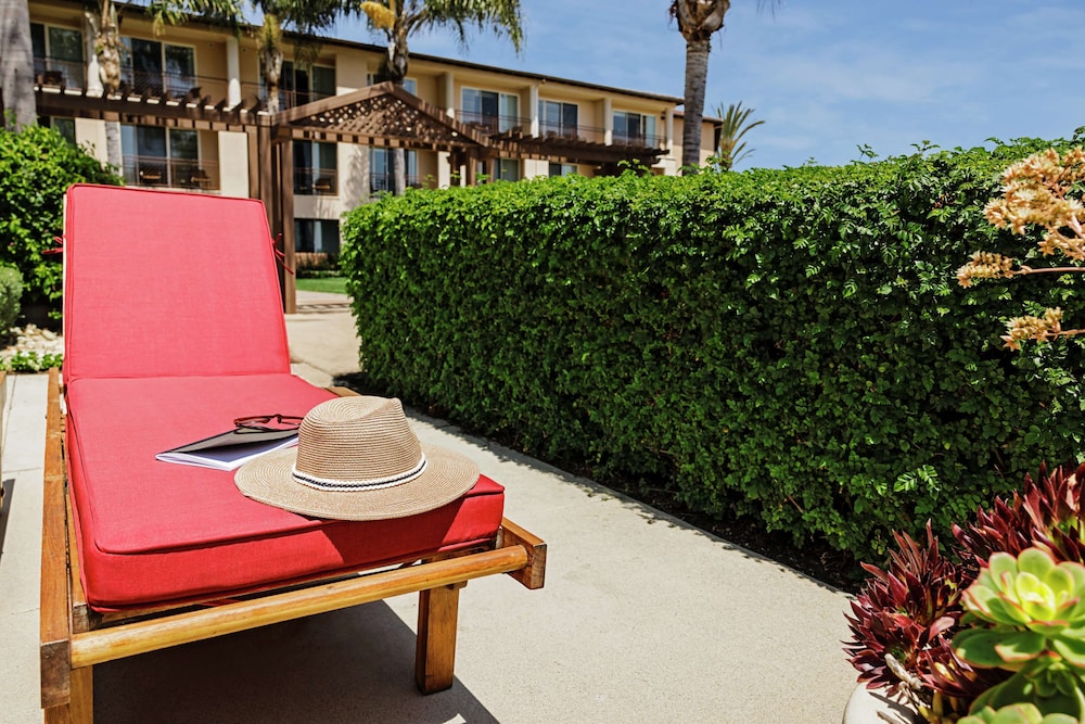 The Cassara Carlsbad Tapestry Collection by Hilton - photo 98