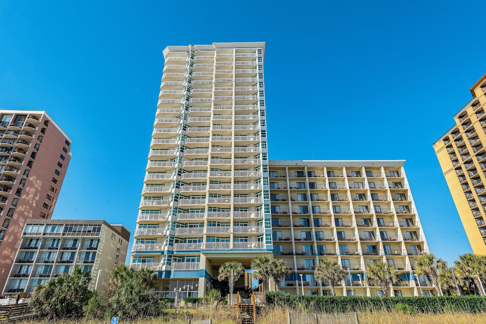 Units at Carolinian Beach Resort by Elliott Beach Rentals - carbon neutral hotel in Myrtle Beach