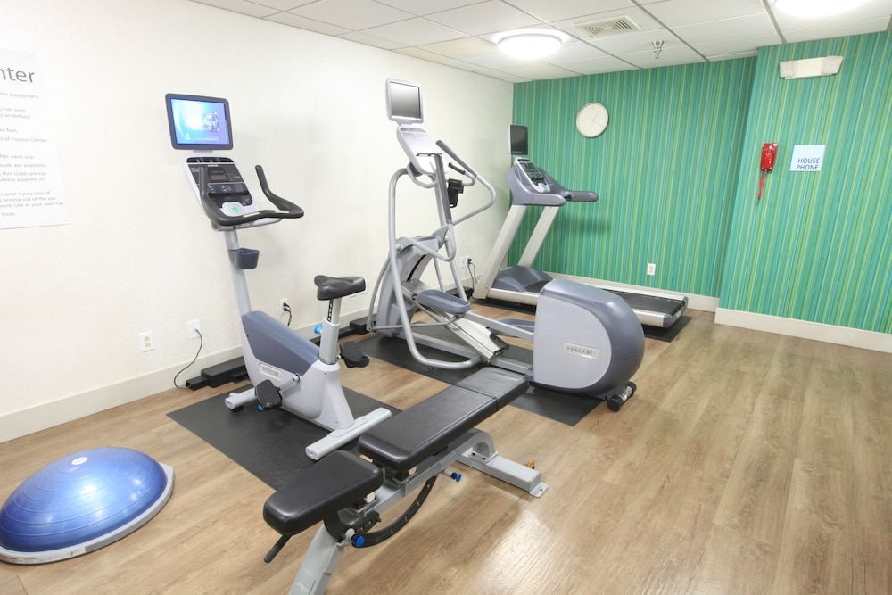 Holiday Inn Express Hotel & Suites Chattanooga Hixson by IHG - photo 47
