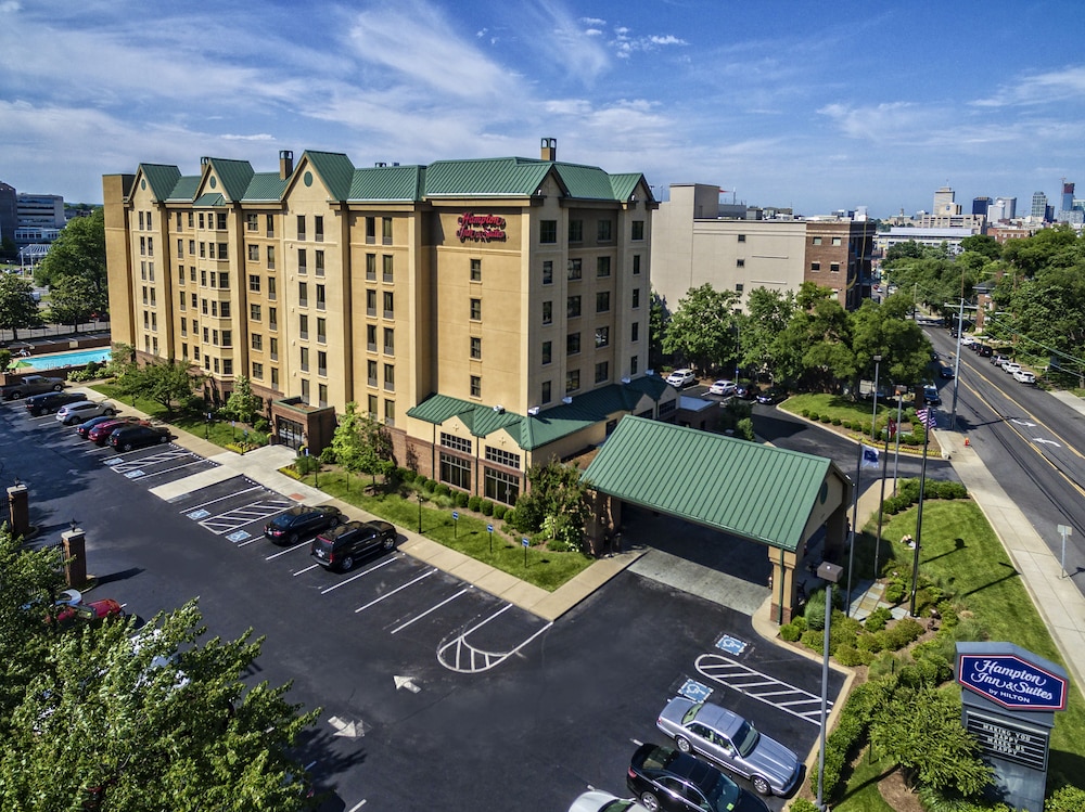 Hampton Inn & Suites Nashville Vanderbilt Elliston Place - photo 36