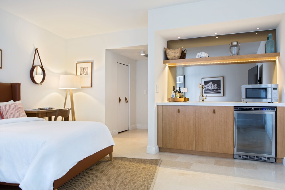 Bentley Hotel South Beach - photo 3