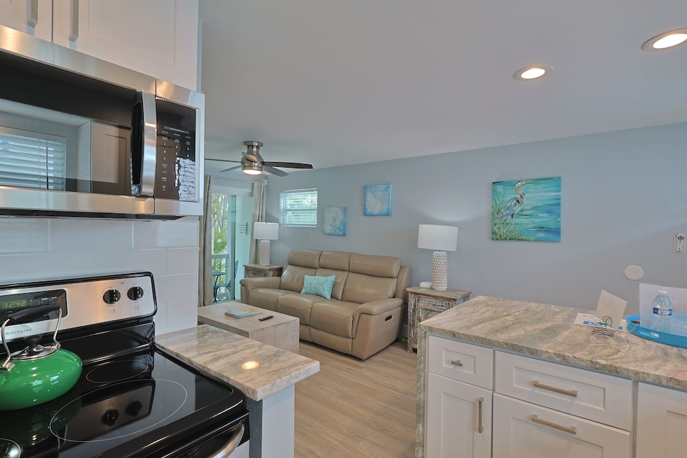 The Inn On Siesta Key - photo 20