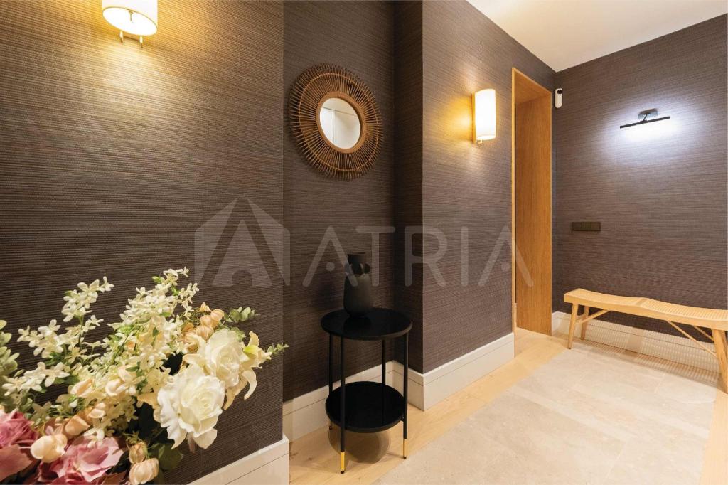 Precioso Apartamento de 2 Habitaciones by Bebalmy hotel Trafalgar Madrid