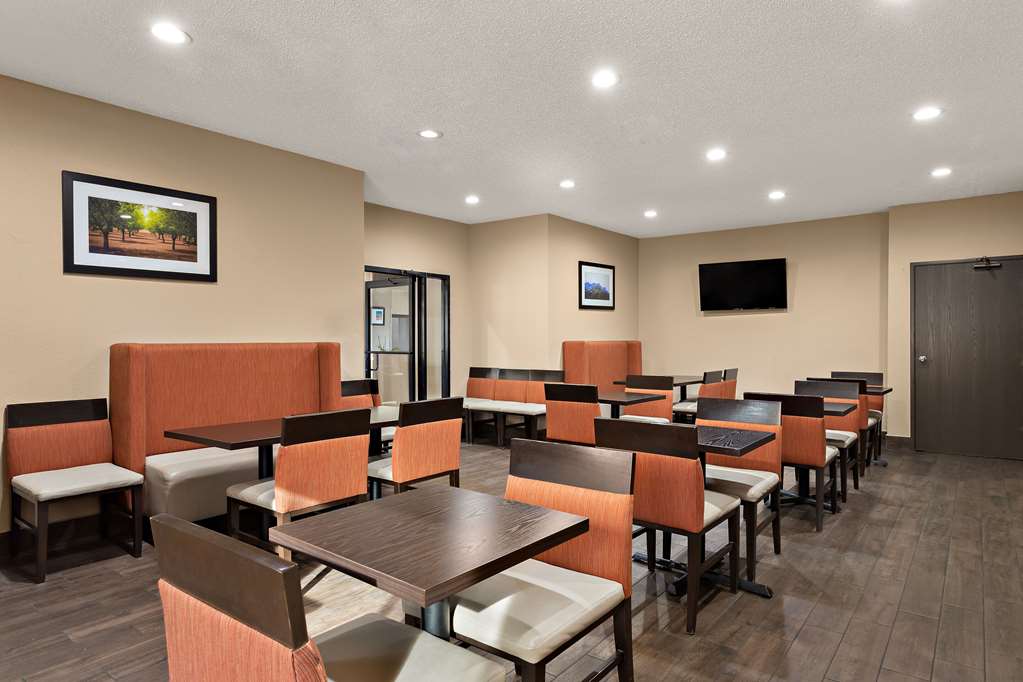 Comfort Suites University Las Cruces - photo 41