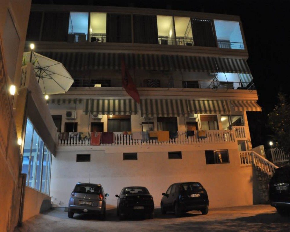 Residenca Aurora - carbon neutral hotel in Vlore