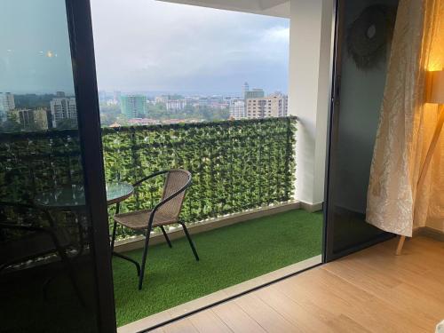 Modern Retreat Residencies With Amazing Breathtaking City Views Heated Swimming Pool Gym Private Ample Parking Space Which Offers A Luxurious Living Lifestyle