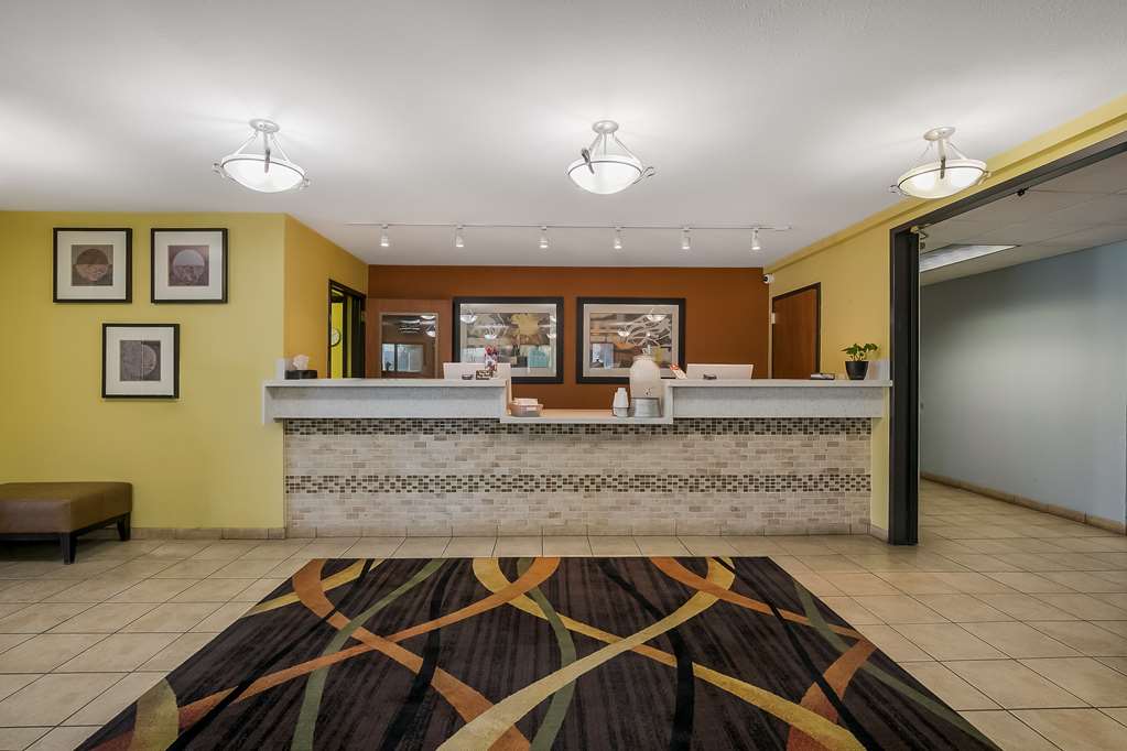 Americas Best Value Sandman Inn - photo 7