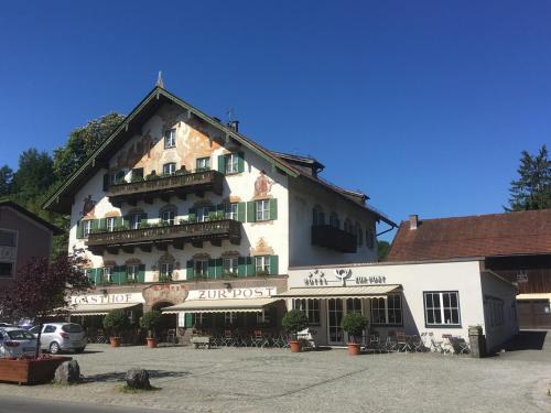 Hotel zur Post — hotel in Kochel