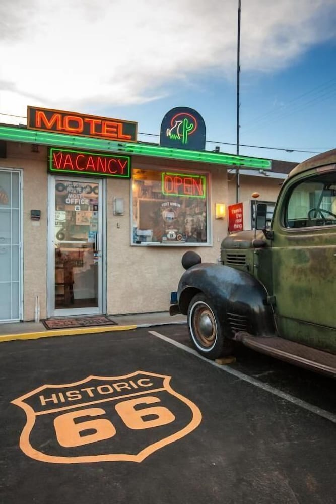 Route 66 Motel - photo 36