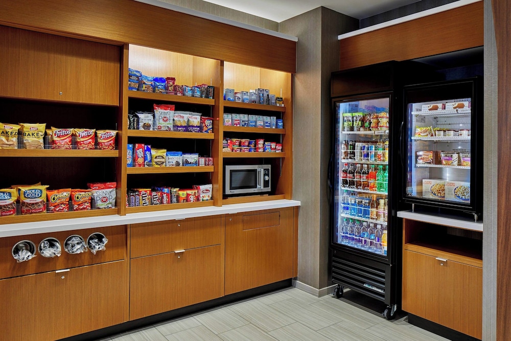 SpringHill Suites by Marriott Charlotte at Carowinds - photo 23