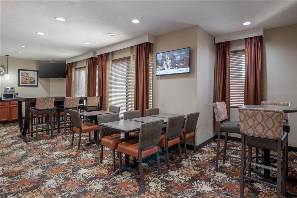Best Western Plaquemine Inn - photo 5