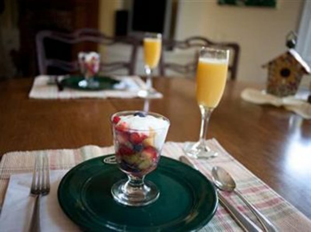The Green Tree Inn - photo 34