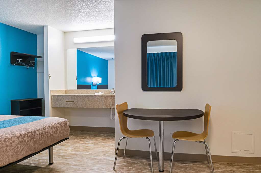 Motel 6 Bay Saint Louis MS - photo 15