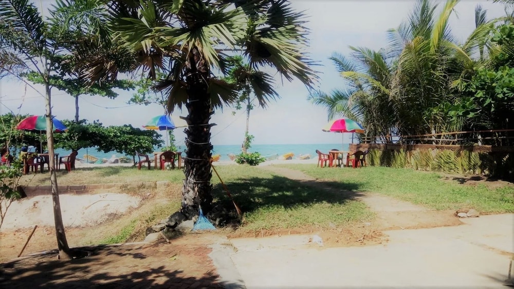 D&J Stamford Hotel Hostel — hotel in Batticaloa