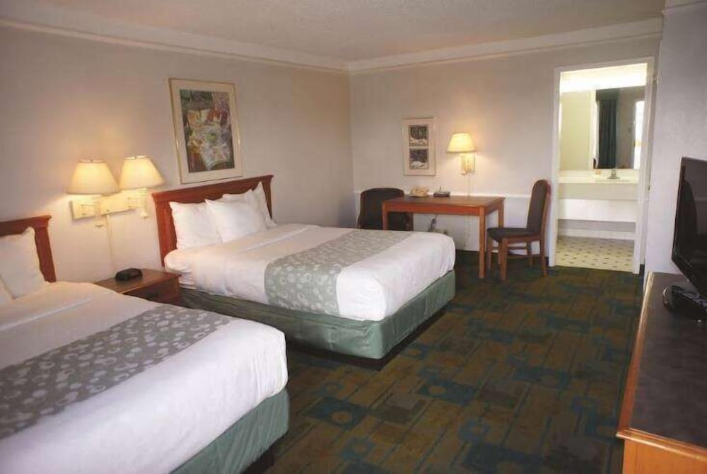 Days Inn by Wyndham Georgetown - featured photo