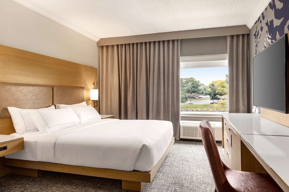 Doubletree by Hilton Columbus Dublin - photo 6