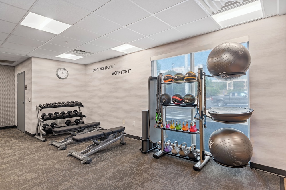 Fairfield Inn & Suites by Marriott Hickory - photo 19