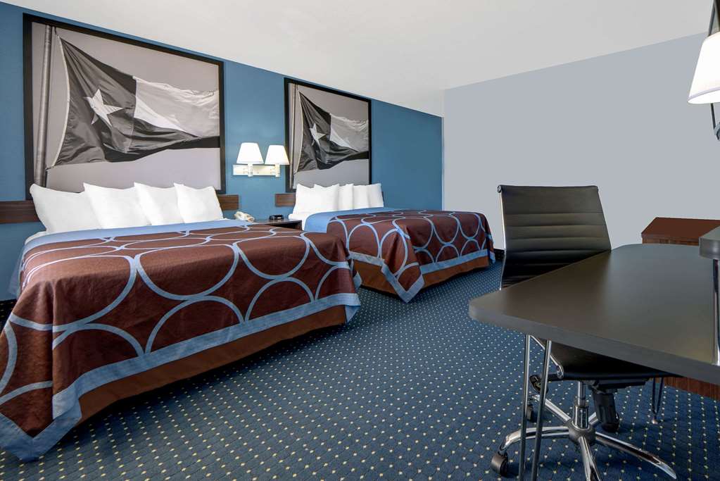 Super 8 by Wyndham Dumas TX - photo 6