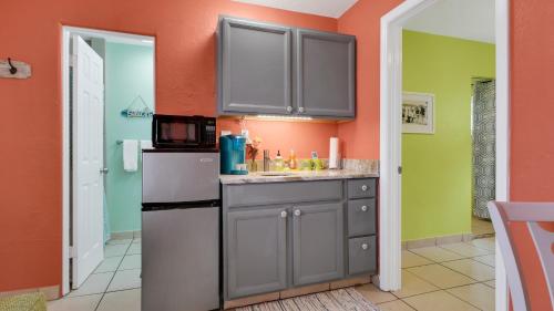 Beach House Hotel - photo 8
