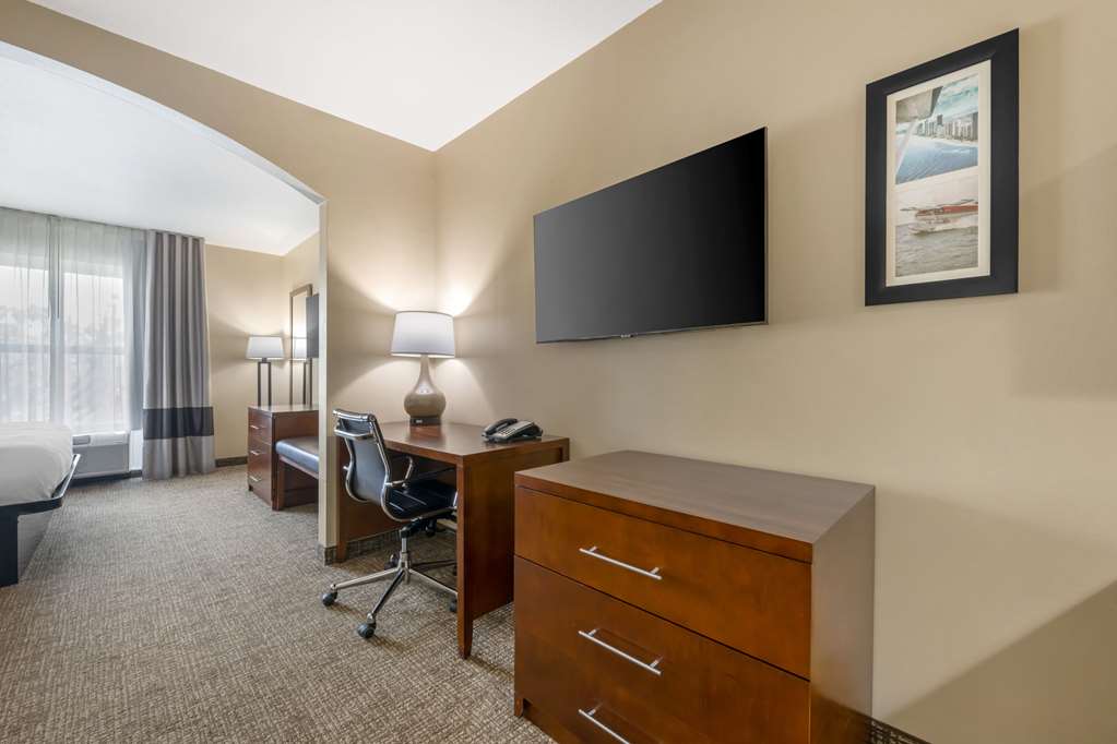Comfort Inn & Suites Tavares North - photo 34