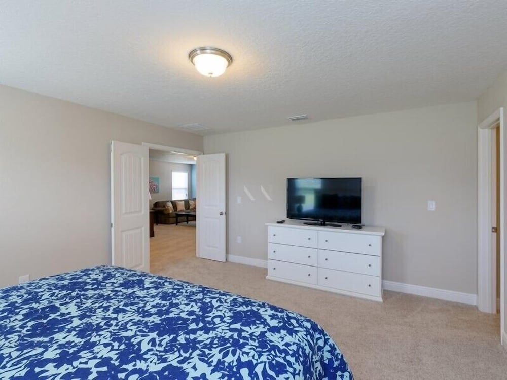 Fv61783 Solterra Resort 5 Bed 4.5 Baths Villa - photo 12