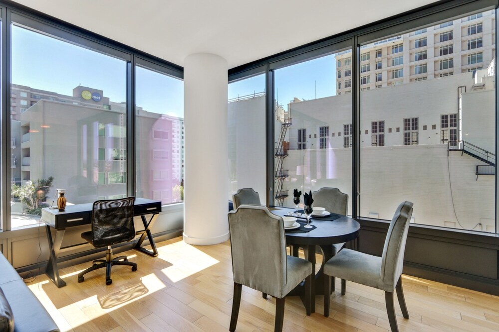Global Luxury Suites at Figueroa Street - photo 7