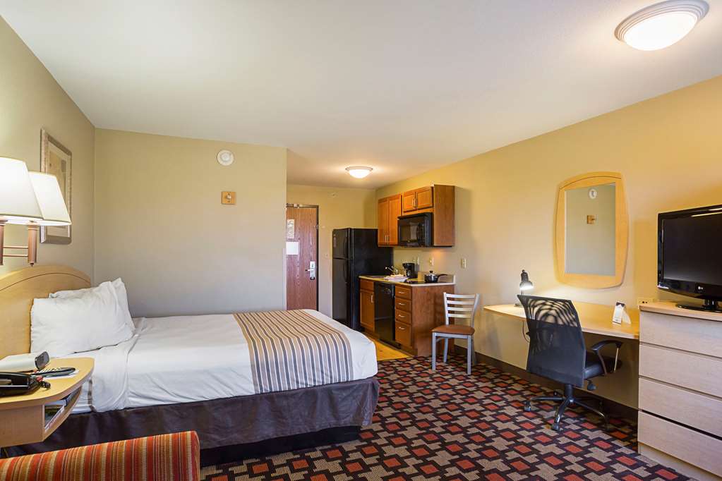 Suburban Studios Clarksville Louisville North - photo 22