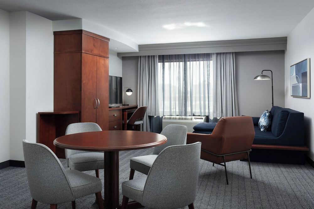 Courtyard by Marriott Wichita At Old Town - photo 29