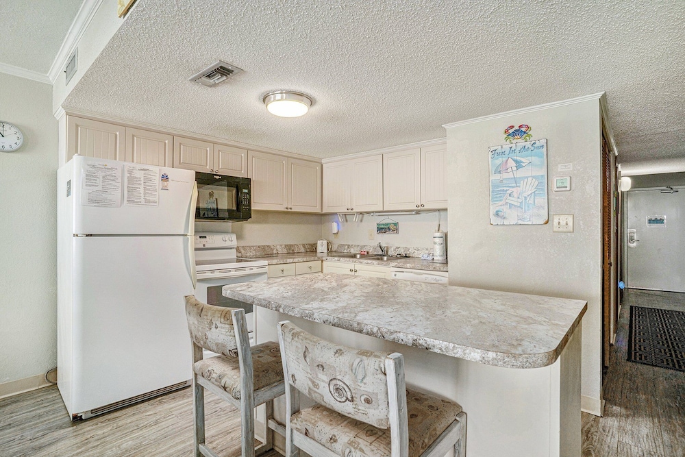 0402 Waters Edge Resort condo - photo 7