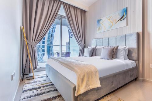 New 1 bedroom with Canal View Close to Downtown — 4-Star Luxury Hotel in Dubai, United Arab Emirates