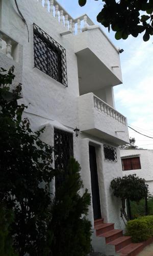 Cabaña Familiar La Aldea Doradal — 4-Star Luxury Hotel in Puerto Triunfo, Colombia