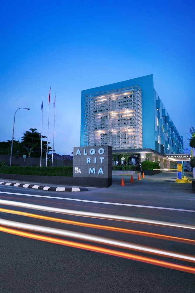 Algoritma Hotel - carbon neutral hotel in Palembang